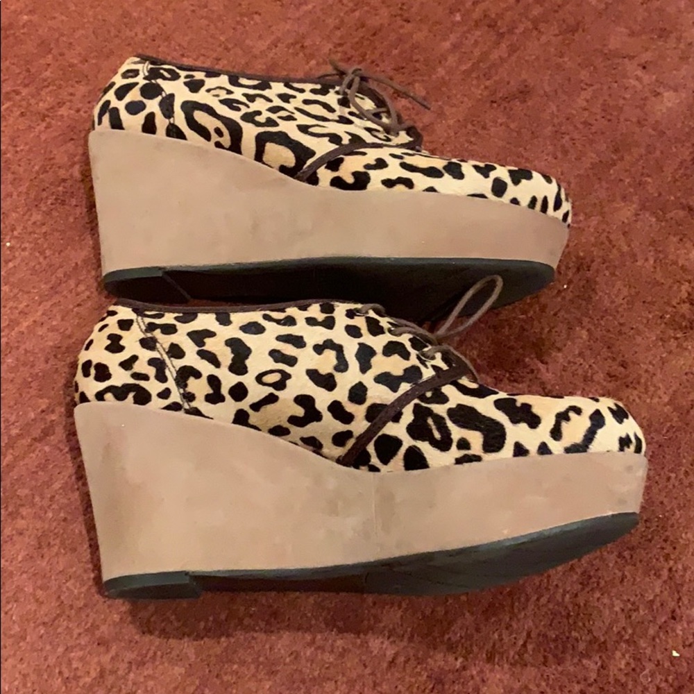Platform Shoes - Picture 5 of 12